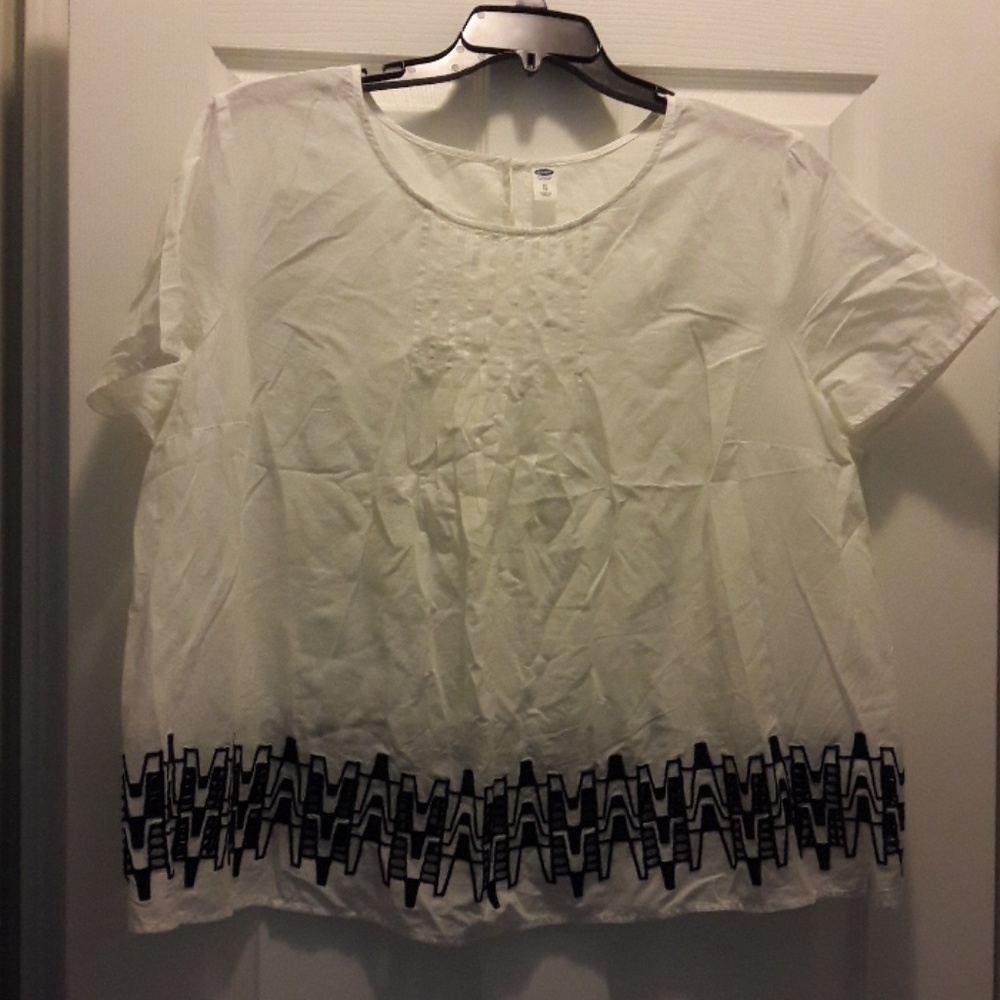 Old navy shirt